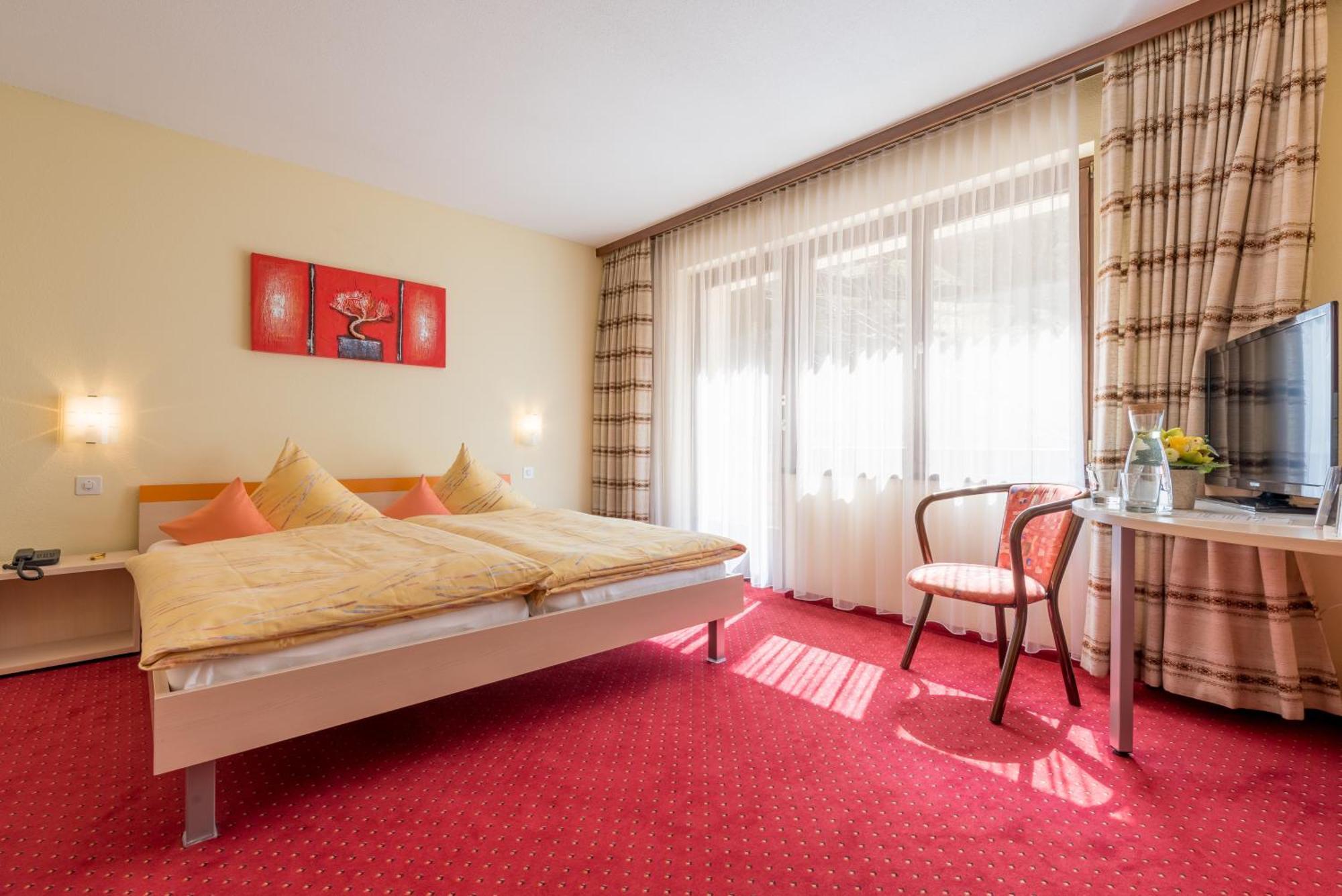 Hotel Alex Leukerbad Ngoại thất bức ảnh