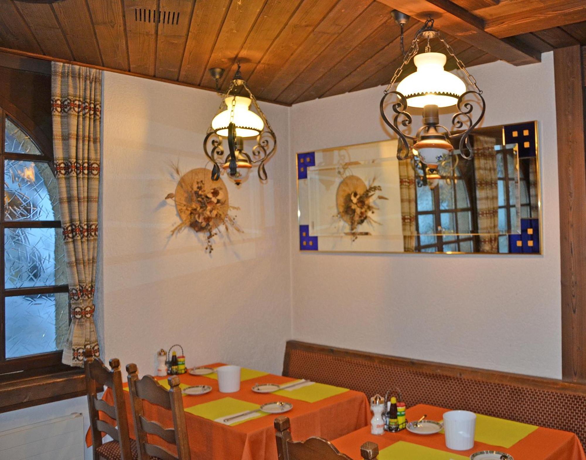 Hotel Alex Leukerbad Ngoại thất bức ảnh