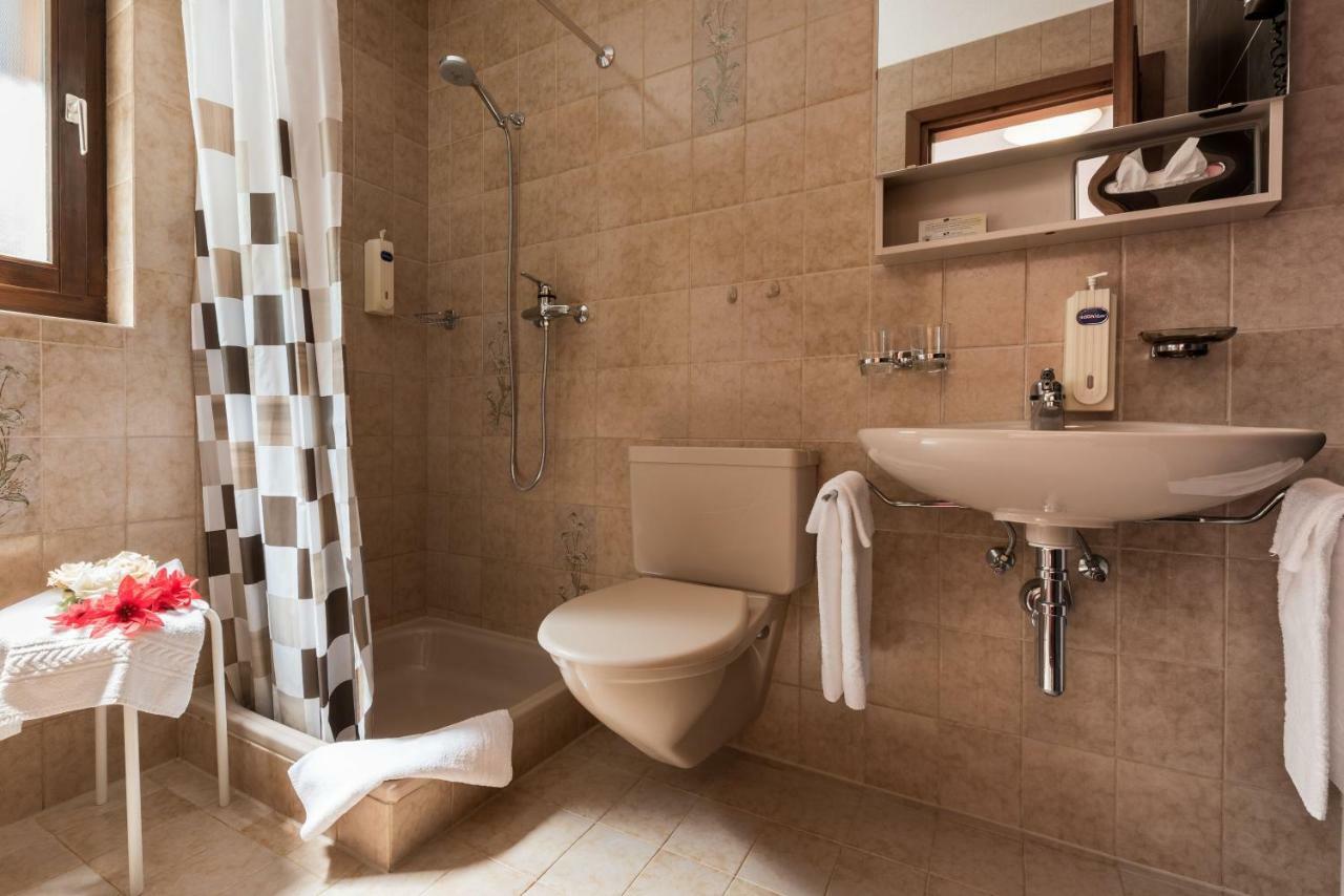 Hotel Alex Leukerbad Ngoại thất bức ảnh